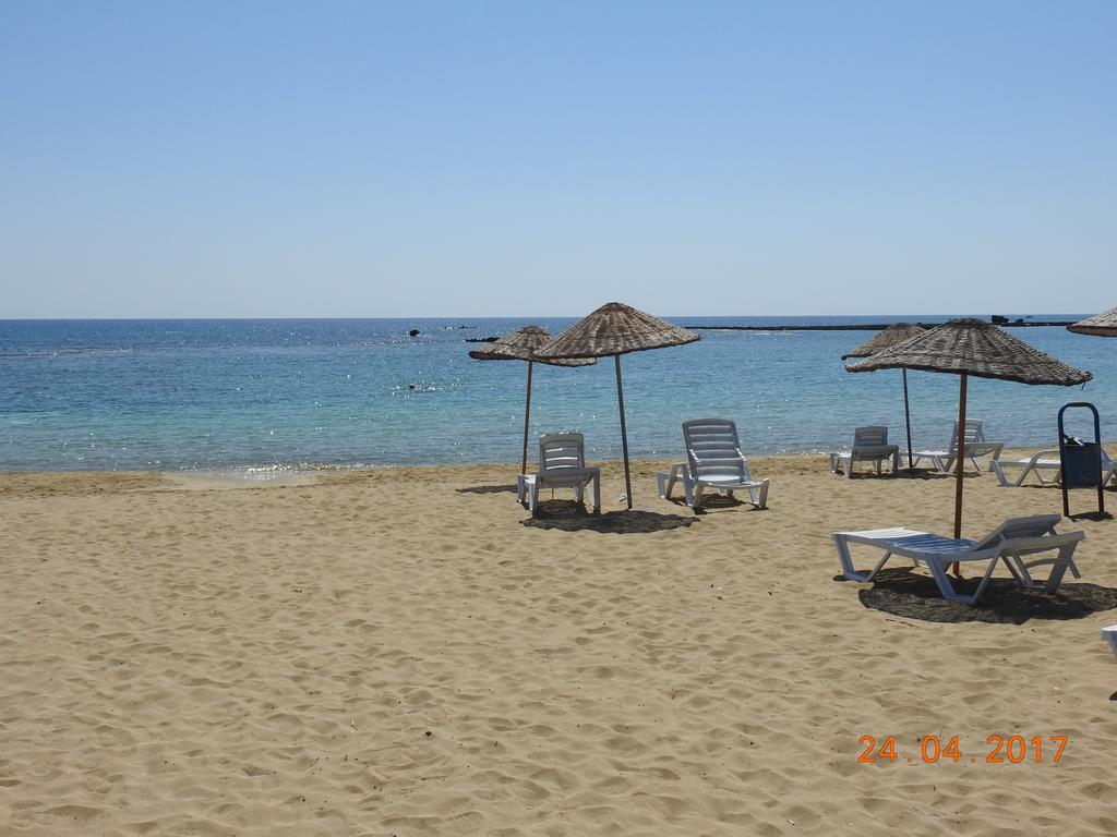 Ertunalp Apartment Famagusta  Esterno foto