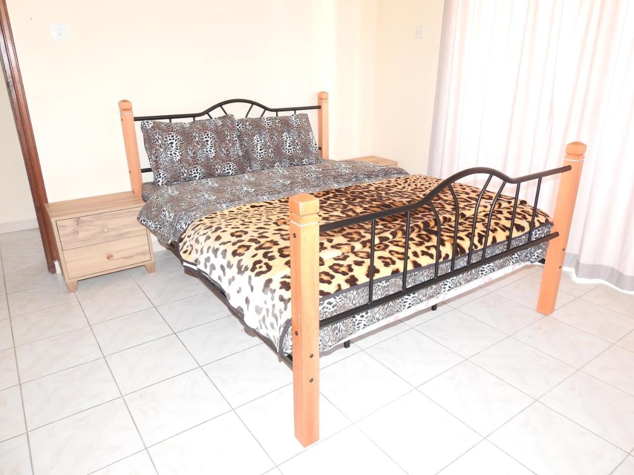 Ertunalp Apartment Famagusta  Esterno foto